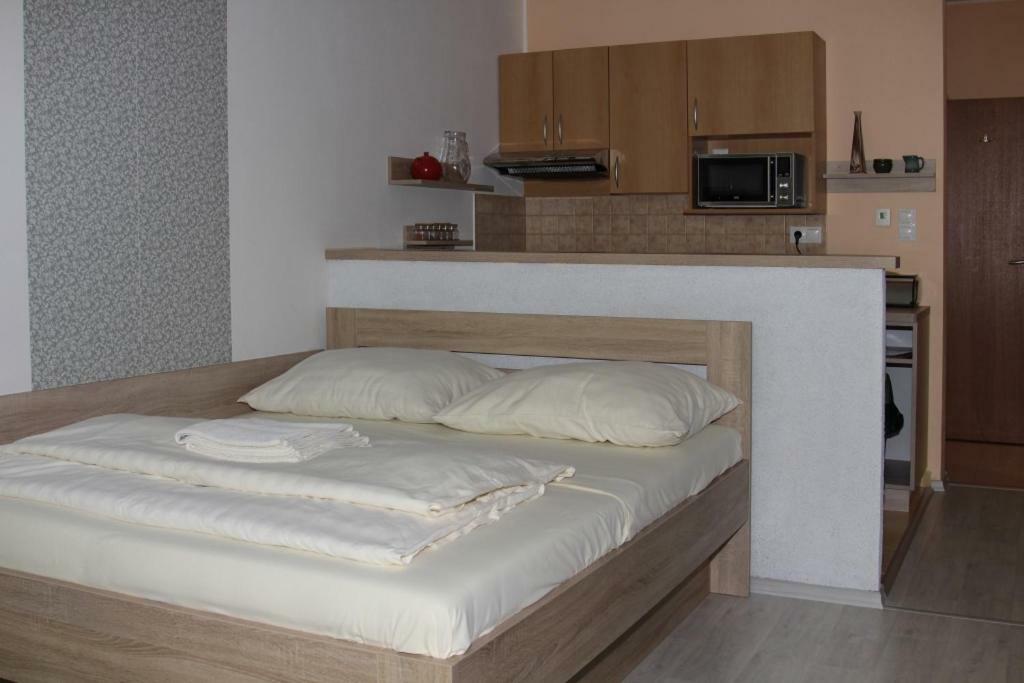 Studio Hrabovo 203 Fatrapak 2 Ruzomberok Luaran gambar